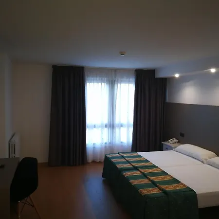 Ria Mar 3* ויאלונגה