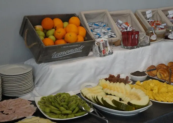 利雅月酒店 酒店 比利亚隆加